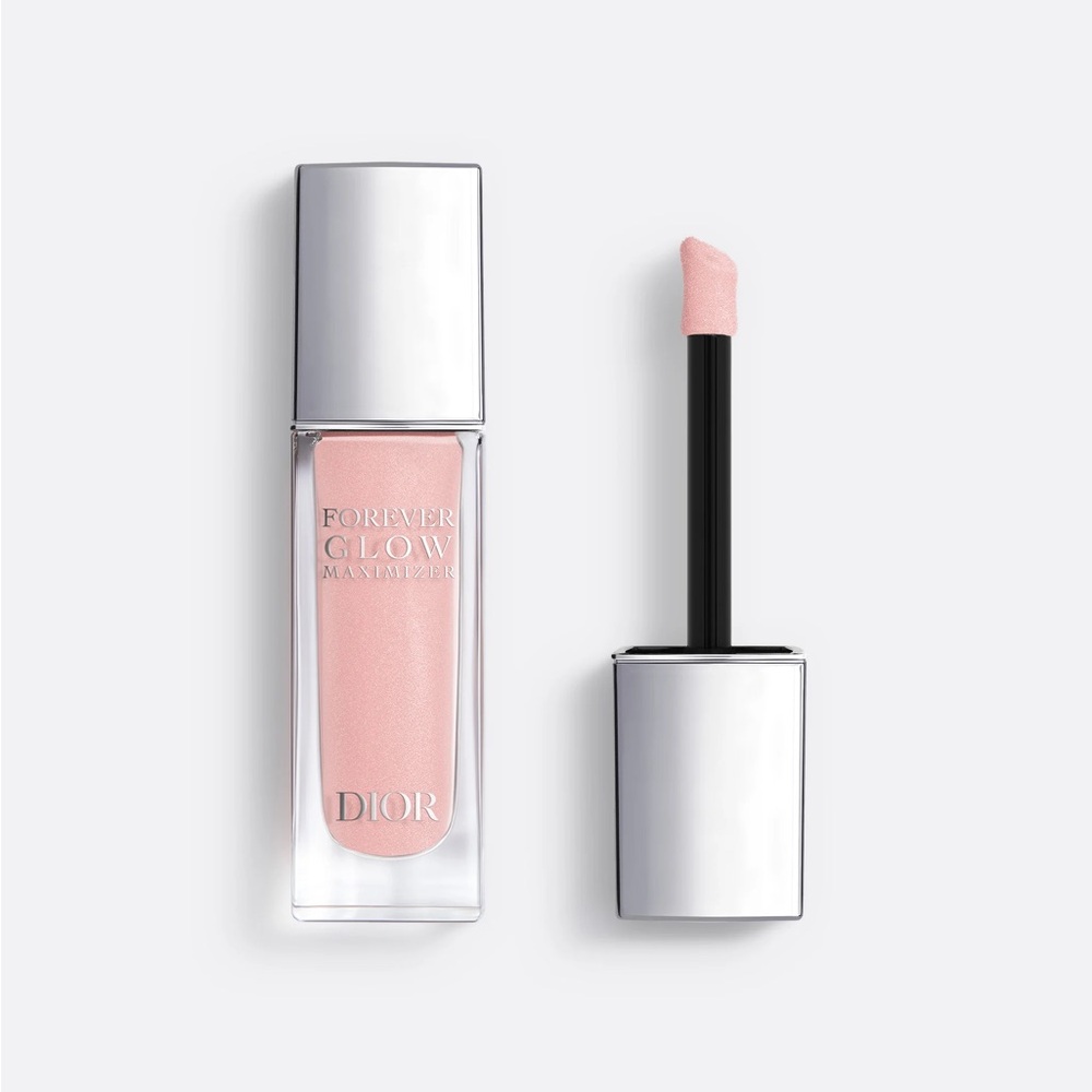 Dior Forever Glow Maximizer Highlighter in Pink